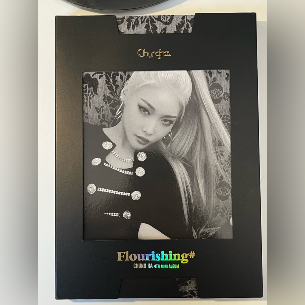 Chungha Flourishing Album